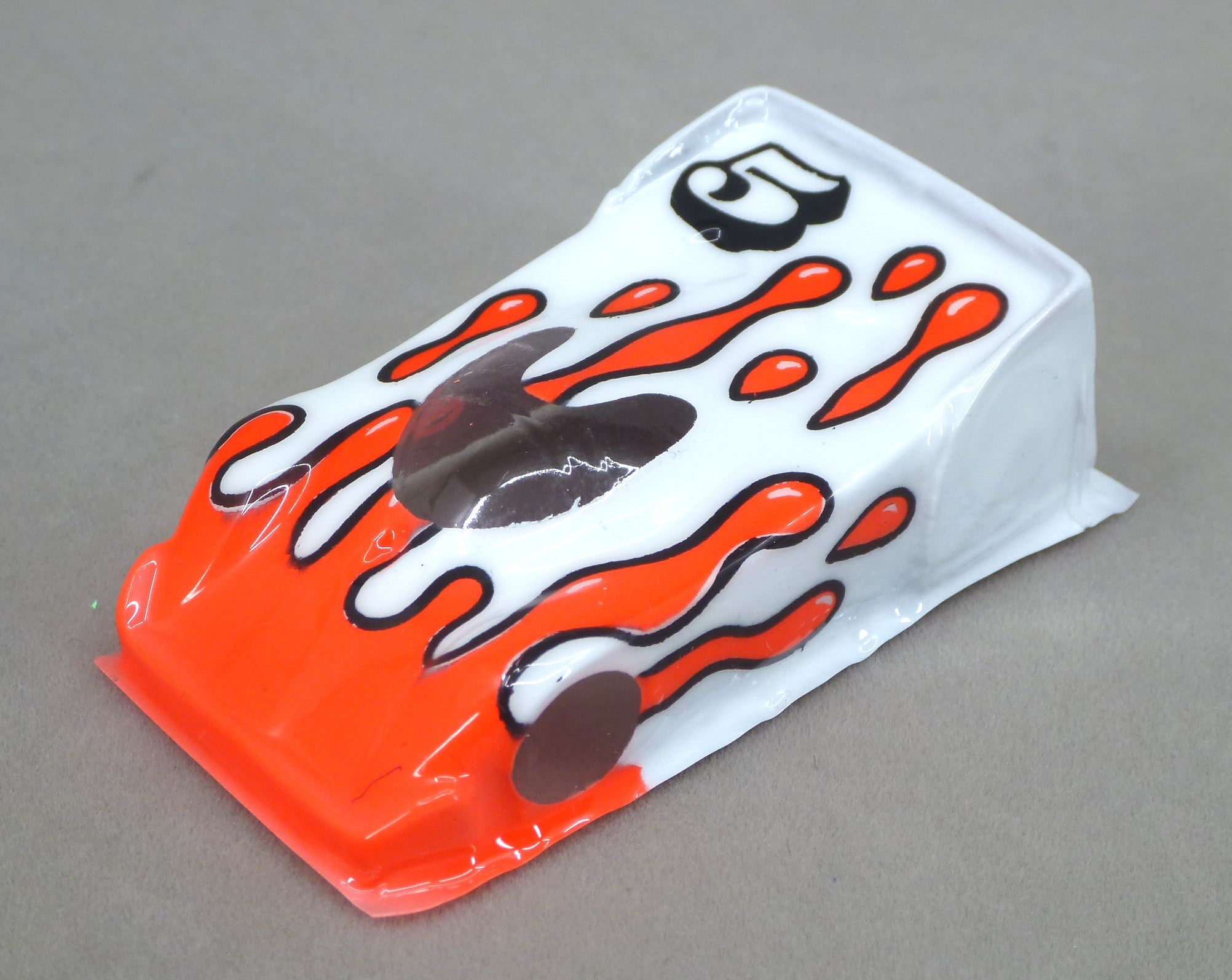 Flowing Tear Drops Car (Red on White with number) - Professionally Painted Lexan HO Slot Car Body