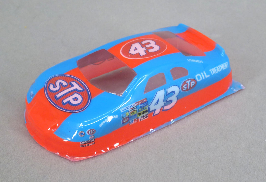 NASCAR (STP 43) - Professionally Painted Lexan HO Slot Car Body
