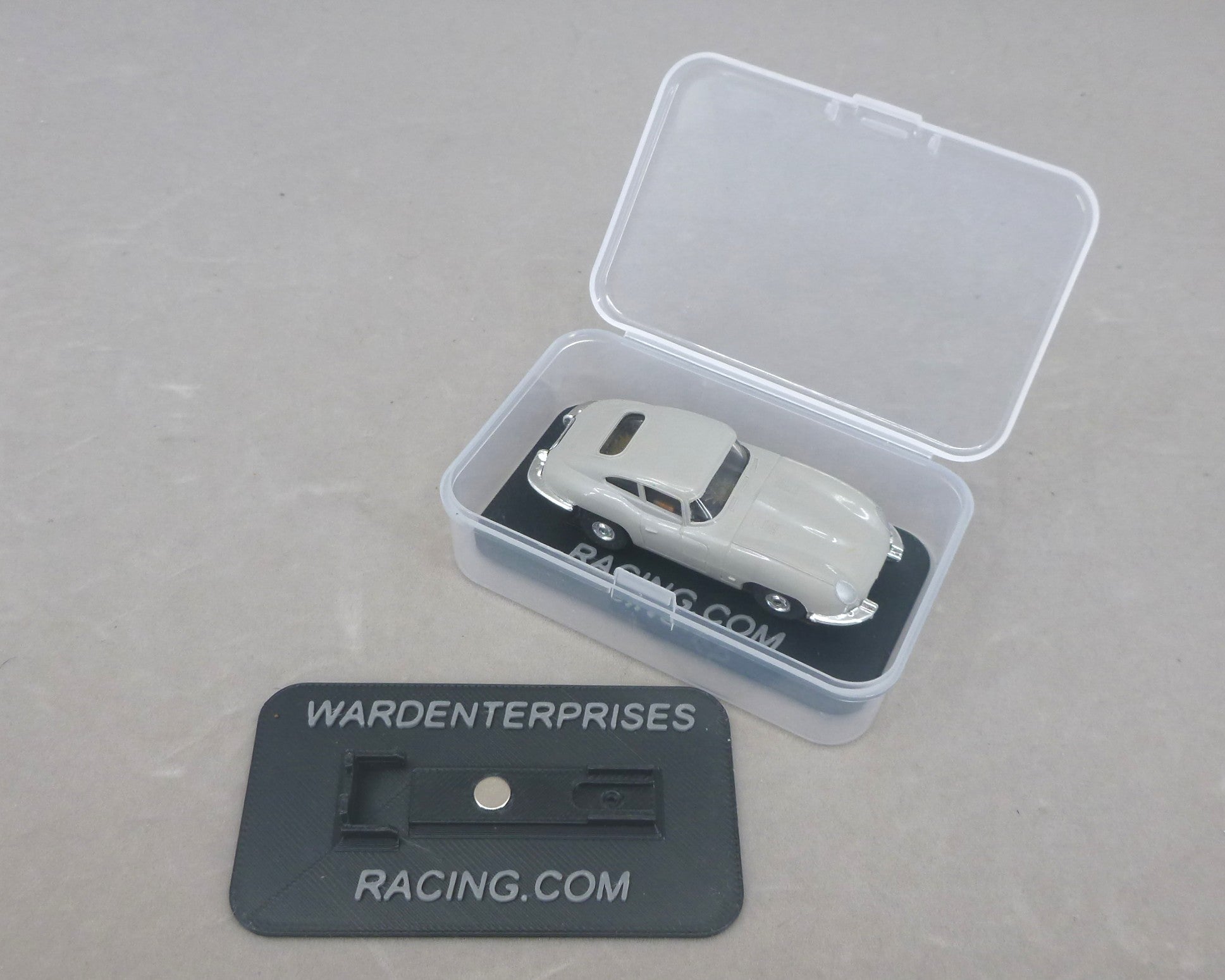 Fray/TJet Race Car Case with Chassis Stand (Single Purchase)