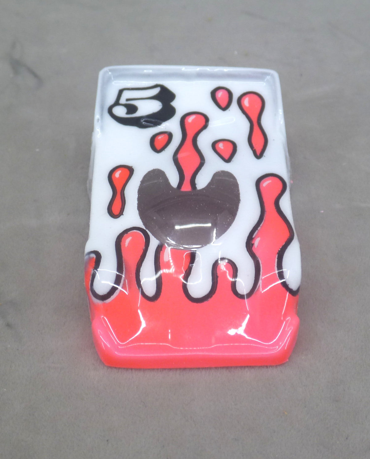 Flowing Tear Drops (Red on White with number) - Professionally Painted Lexan HO Slot Car Body