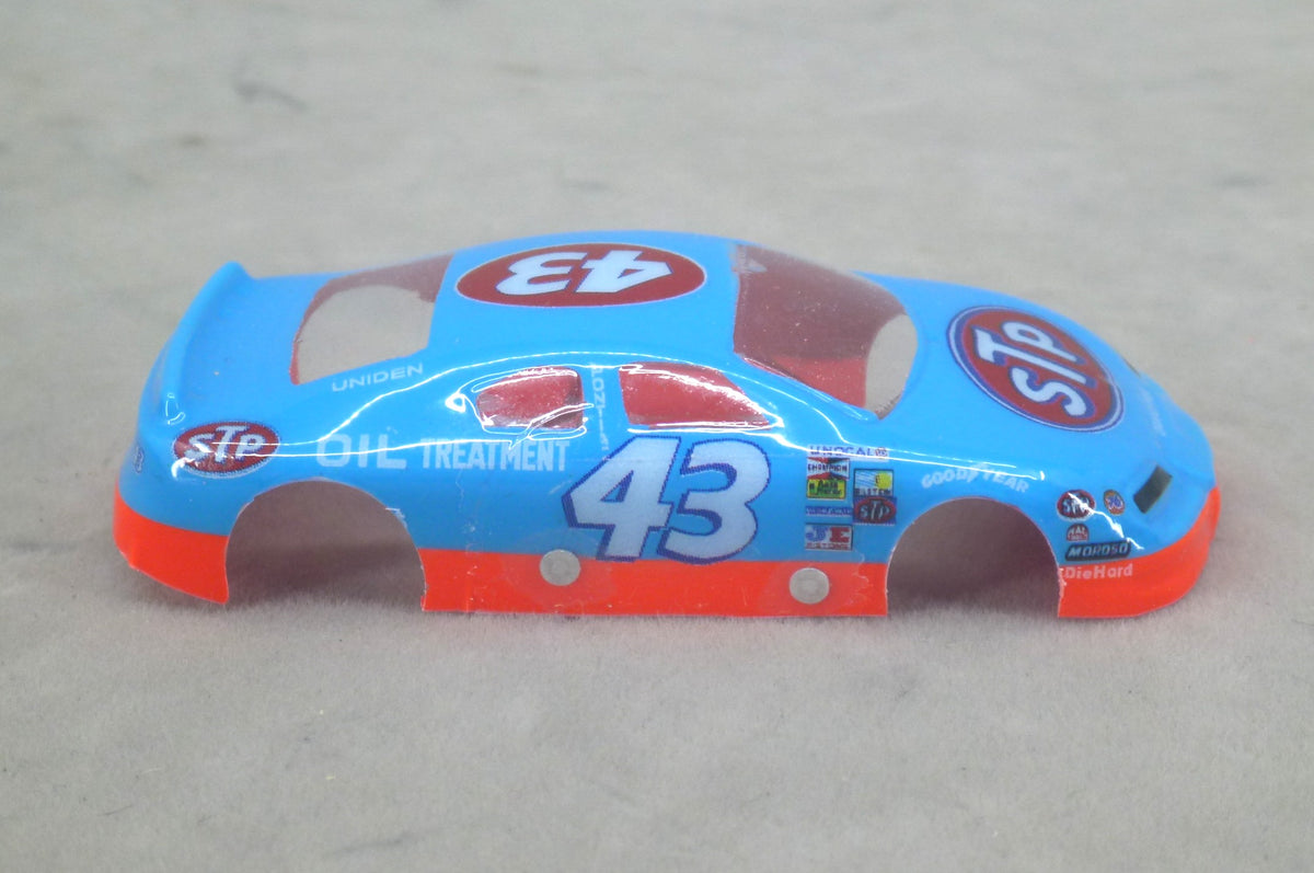 NASCAR (STP #43) - Professionally Painted Lexan HO Slot Car Body