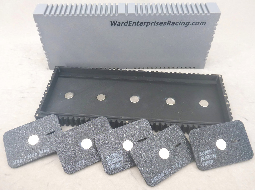WER Magnetic 5-Car Race Case — Five Matching Stands